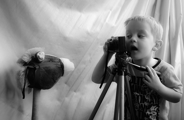 chlapec fotograf